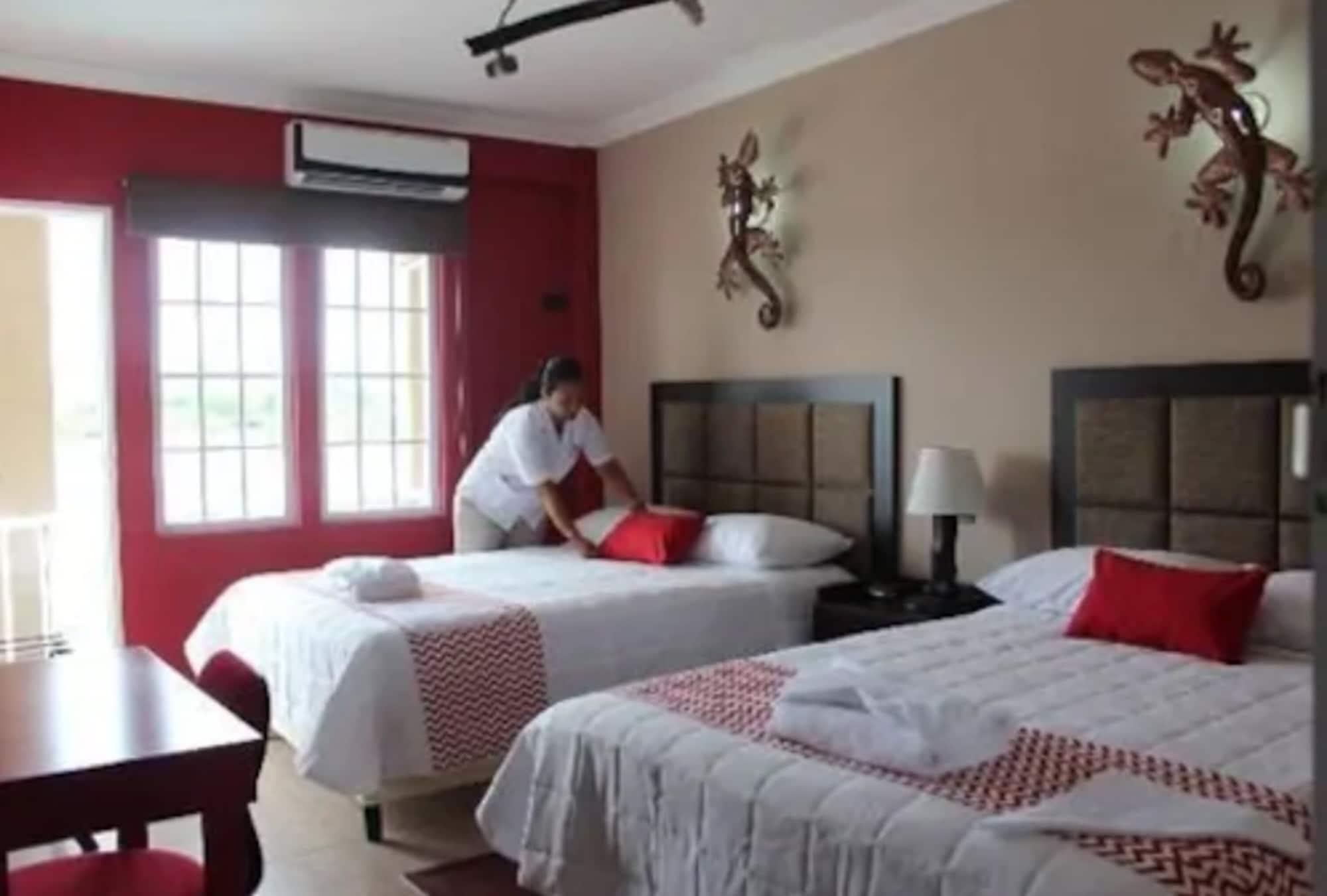 Ramada Tikal Isla De Flores Hotel Eksteriør billede